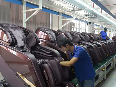 Annual production of 200,000 massage chairs, leading the global market with its manufacturing prowess